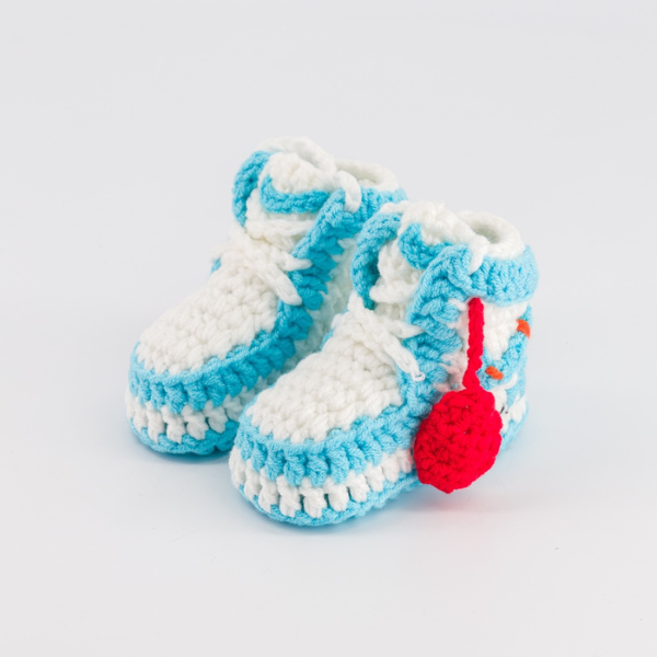 Baby Crochet Sneakers - AJ1 O-W UNC - Baby Sneakers Shop - unisex baby crochet shoes