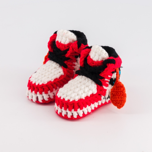 Baby Crochet Sneakers - AJ1 O-W Chicago - Baby Sneakers Shop - unisex baby crochet shoes