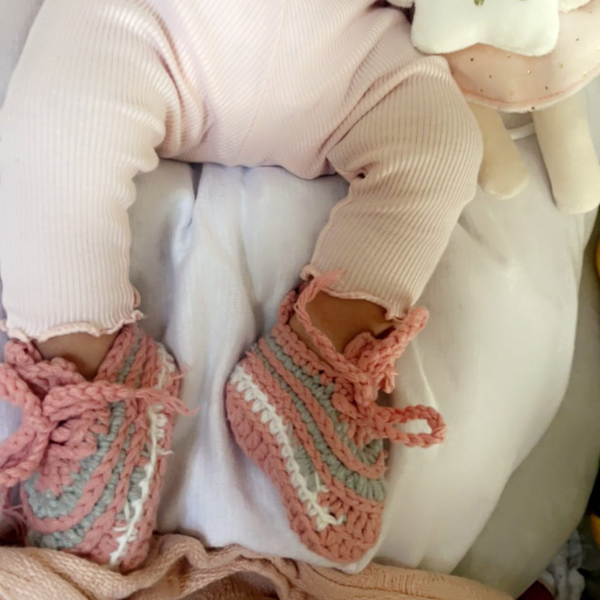 Baby Crochet Sneakers - Air Max Pink