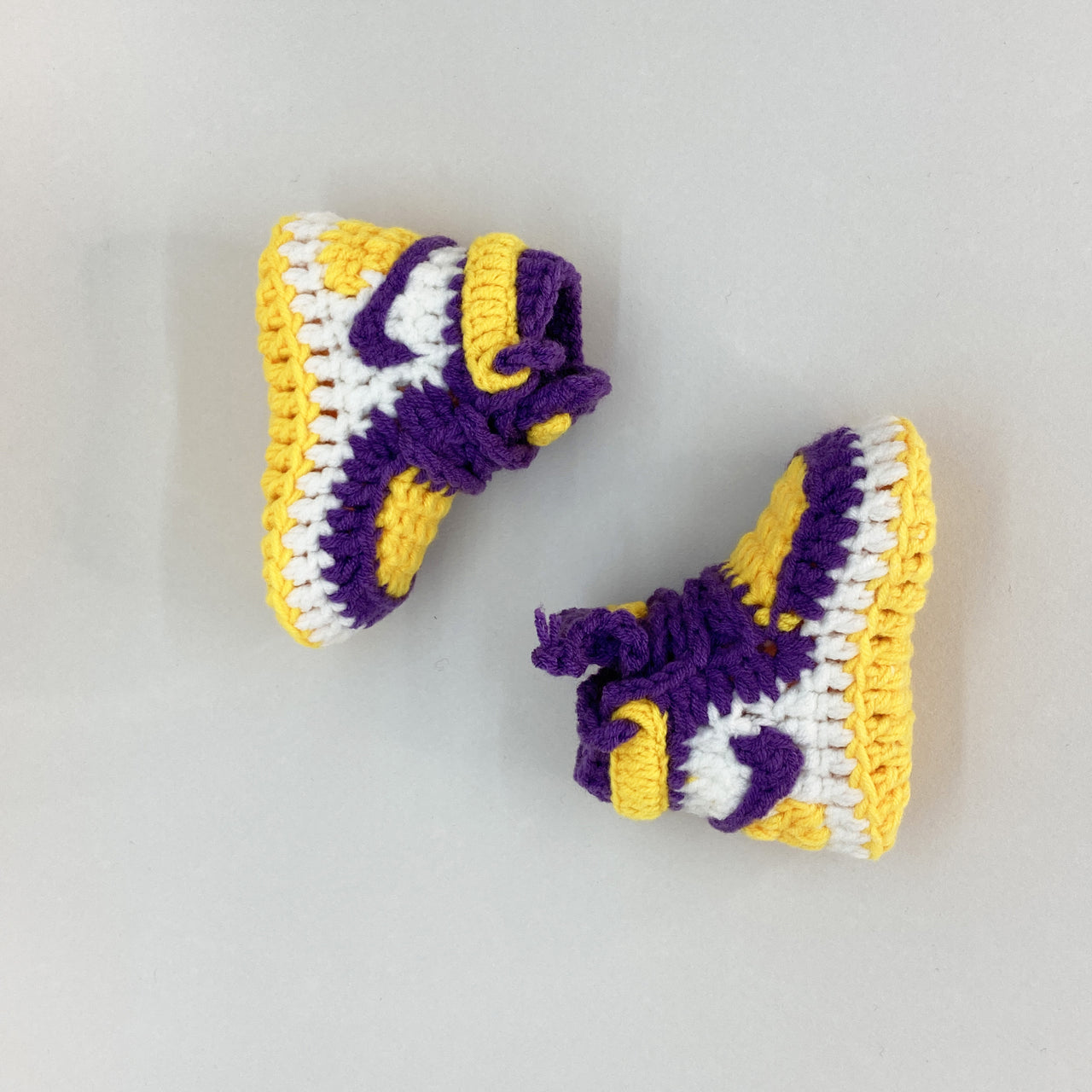 Baby Crochet Sneakers - AJ1 Lakers - Baby Sneakers Shop - unisex baby crochet shoes