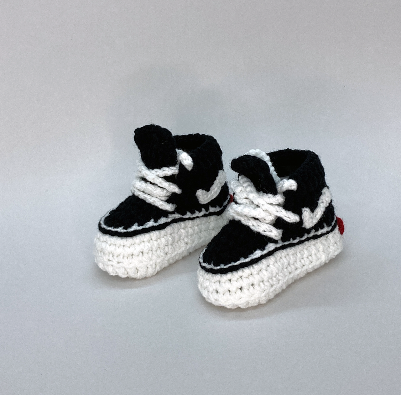 Newborn vans booties Clearance